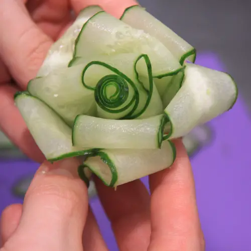 How to Make Cucumber Flower