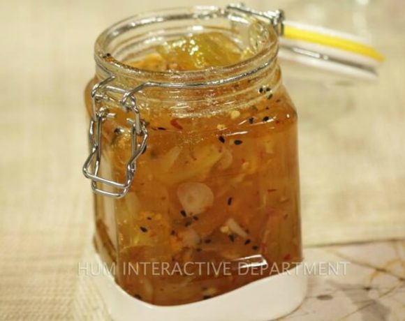 How to Make Nauratan Chutney